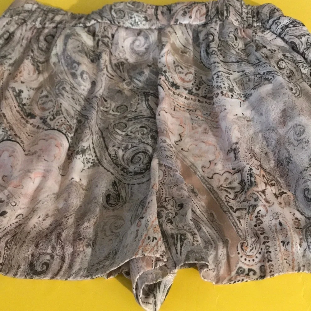 Zara Paisley‎ Shorts